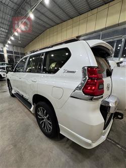 تۆیۆتا لاندكروزر پرادۆ